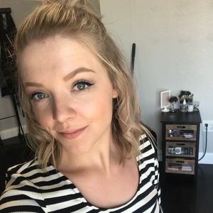 Meet your Posher, Jess